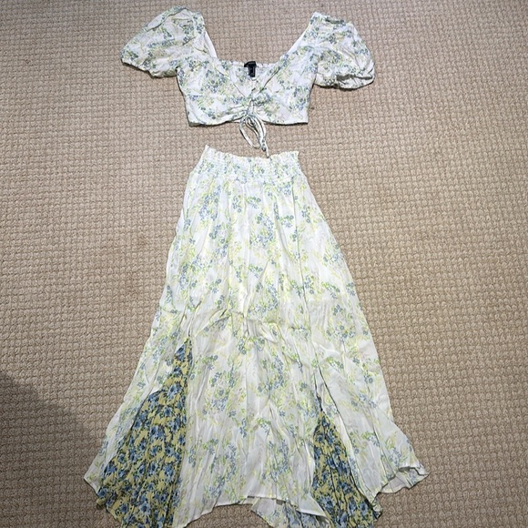 Forever 21 Floral Skirt Set, Medium - Picture 3 of 7